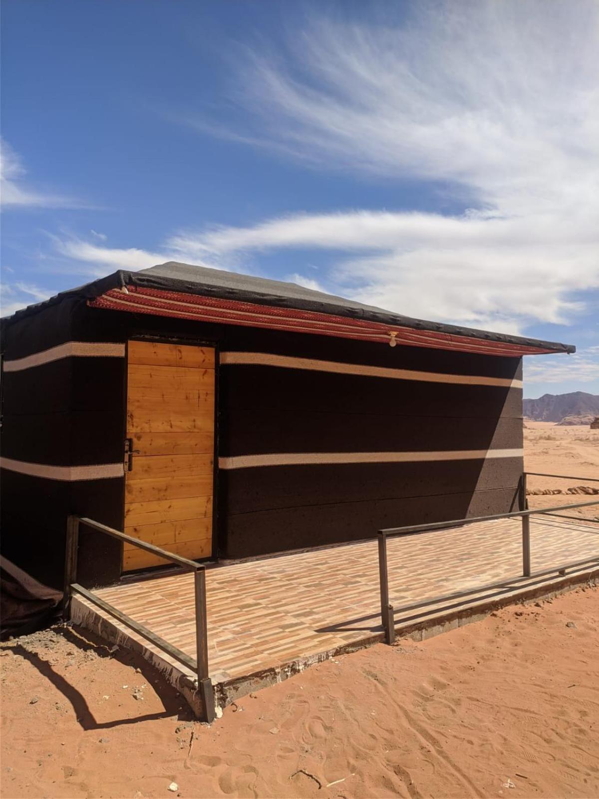 WadiRum Star Planet albasli Wadi Rum Bagian luar foto