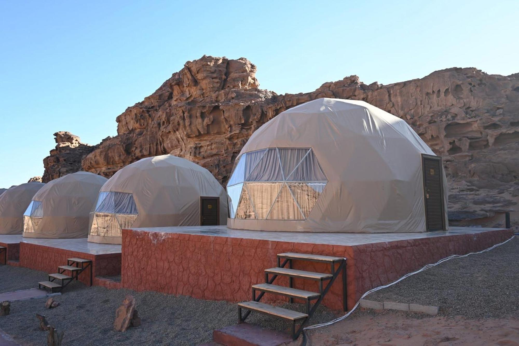 WadiRum Star Planet albasli Wadi Rum Bagian luar foto